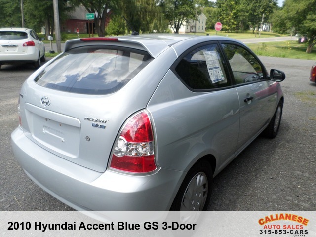 2010 Hyundai Accent Blue GS 3-Door