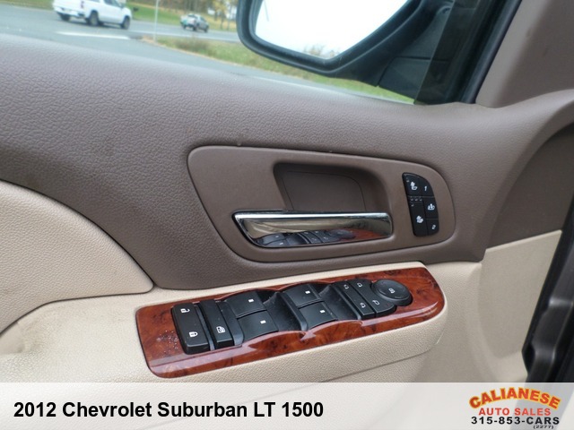 2012 Chevrolet Suburban LT 1500 