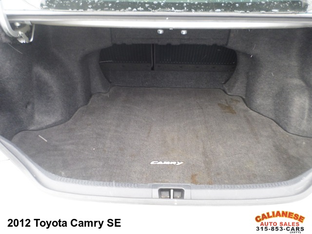 2012 Toyota Camry SE